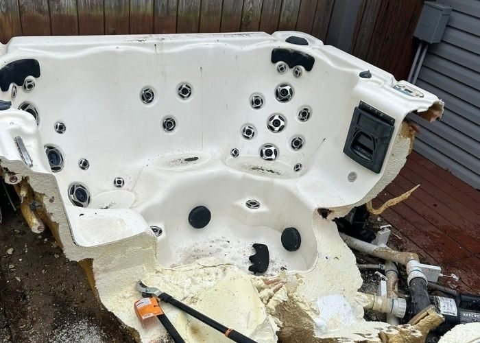 Hot-Tub-Removal-Powder-Springs-GA Hot-Tub-Removal-Powder-Springs-GA
